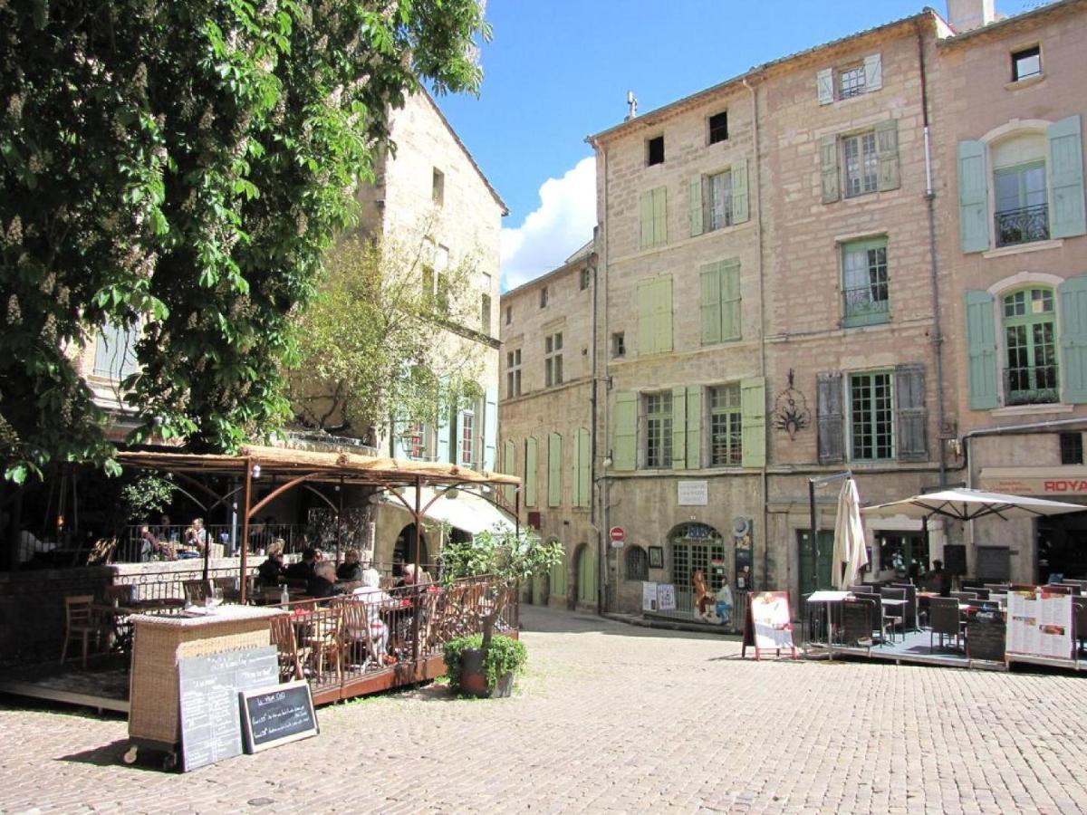 Au Quatre, 2Em Etage Centre Historique Villa Pézenas Kültér fotó